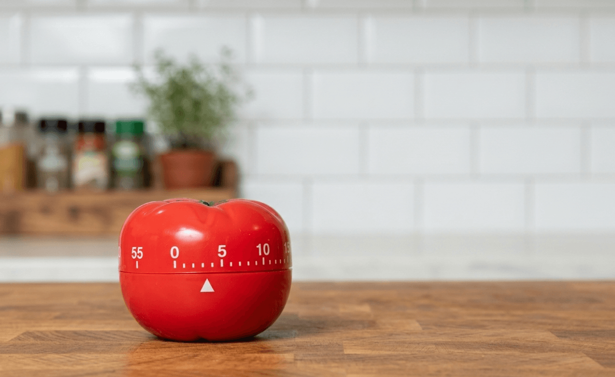 Pomodoro kitchen timer on a table